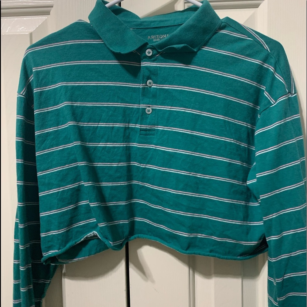 green cropped button up long sleeve